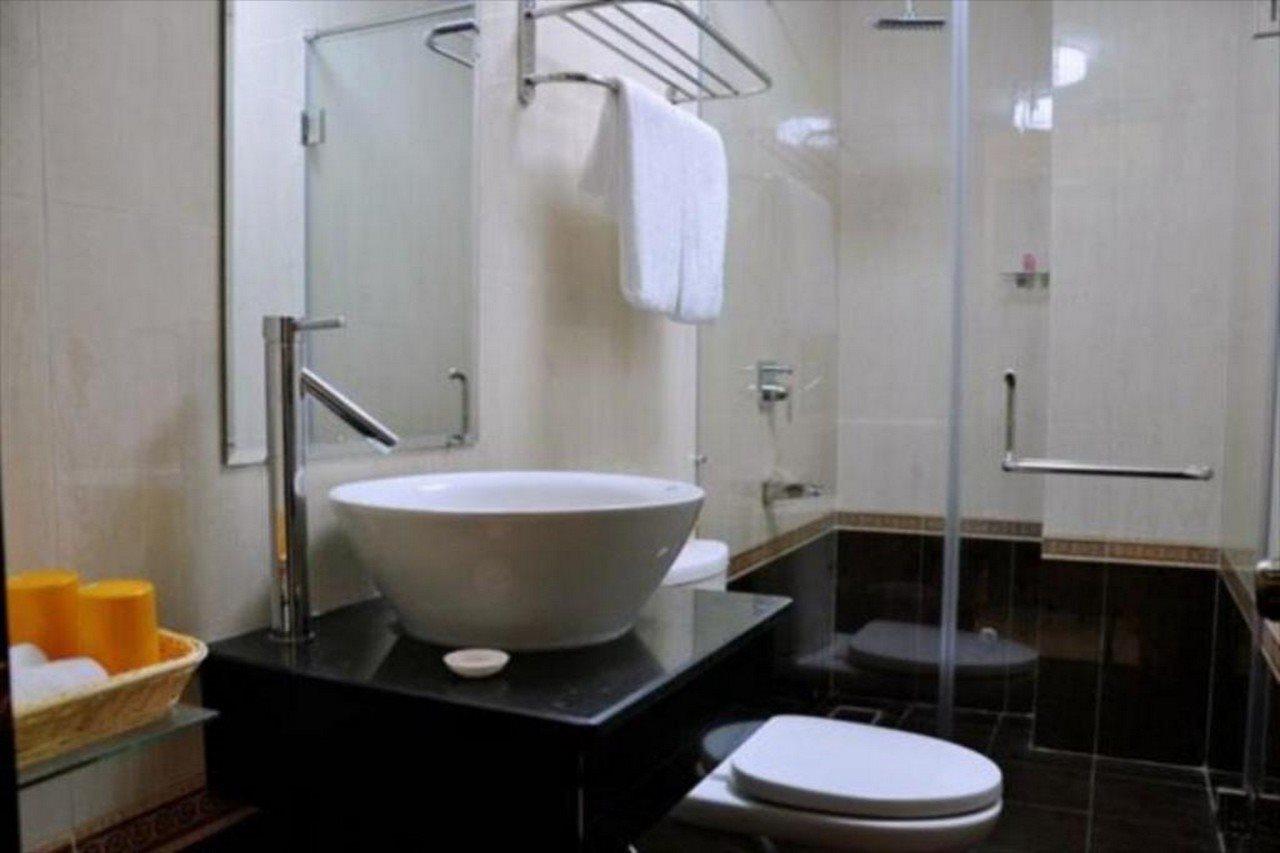 Manh Cuong Hotel Đà Nẵng Exterior foto